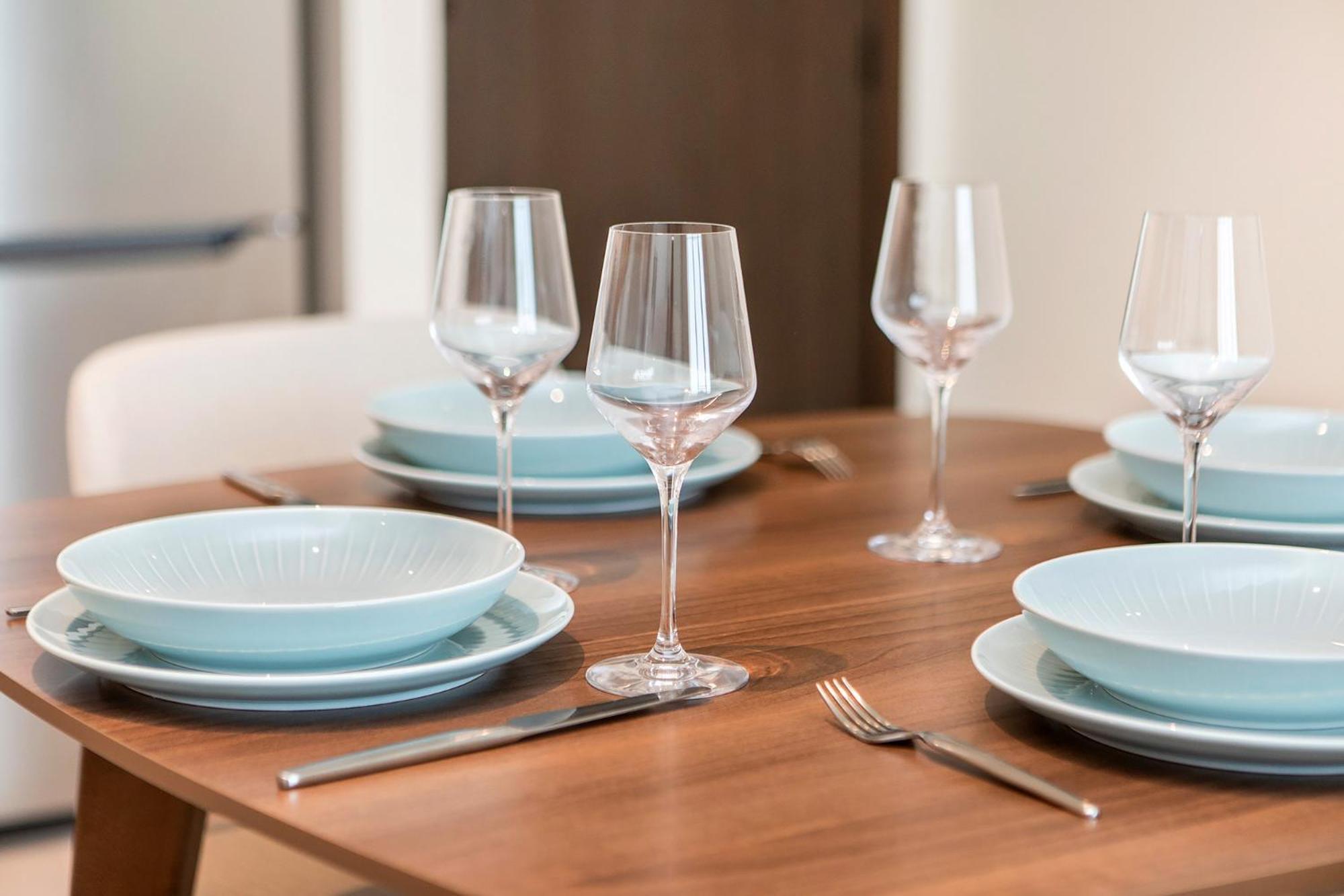 Chic In Marina Vista Emaar Beachfront Apartment *